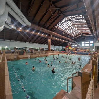 Great Wolf Lodge - Manteca - Wave pool 2/25/2025 - Resorts Near Me - Manteca, California Great Wolf Lodge - Manteca - Wave pool 2/25/2025 - Resorts Near Me - Manteca, California