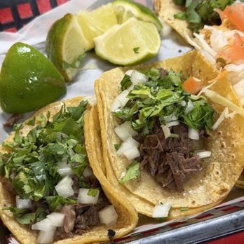Mil Amores - Barbacoa - Tacos Near Me - Roanoke, Texas