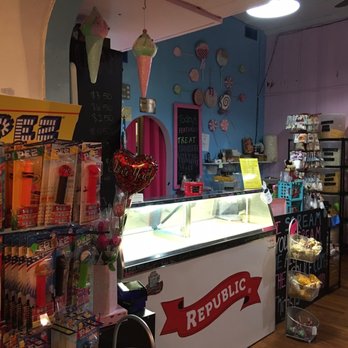 Simple Treasures - Ice cream - Candy Stores Near Me - Summerville, South Carolina