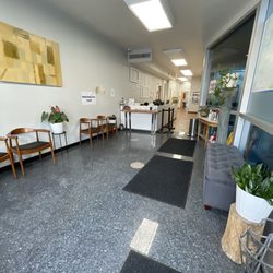 UMD Astoria Urgent Care - Waiting area
