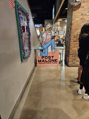 Raising Cane’s Chicken Fingers by null