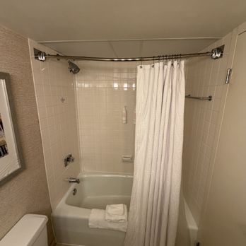 Charleston Marriott Town Center - What rest of bathroom looks like. (Not bad just ok) - Hotels Near Me - Charleston, West Virginia Charleston Marriott Town Center - What rest of bathroom looks like. (Not bad just ok) - Hotels Near Me - Charleston, West Virginia