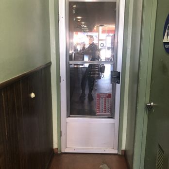 Armon's Restaurant - Back door entrance - Breakfast & Brunch Near Me - Los Angeles, California Armon's Restaurant - Back door entrance - Breakfast & Brunch Near Me - Los Angeles, California