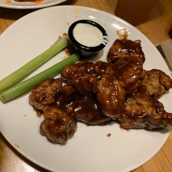 Applebee's Grill + Bar - BBQ Bonelss wings - American Near Me - Cortland, New York Applebee's Grill + Bar - BBQ Bonelss wings - American Near Me - Cortland, New York