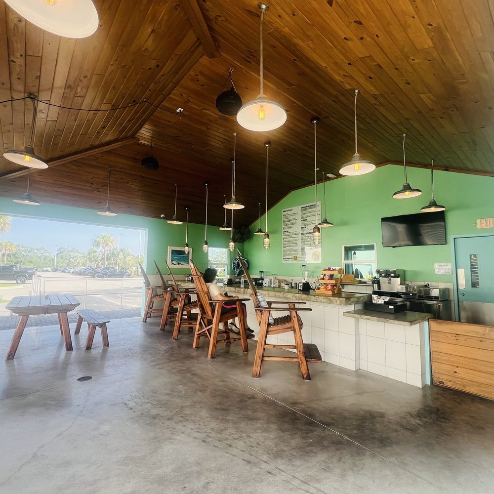 Little Grass Shack - Spacious interior - Juice Bars & Smoothies Near Me - Cocoa, Florida Little Grass Shack - Spacious interior - Juice Bars & Smoothies Near Me - Cocoa, Florida