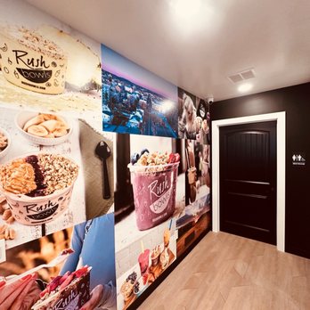 Rush Bowls - a hallway with a variety of food items - Juice Bars & Smoothies Near Me - Phoenixville, Pennsylvania Rush Bowls - a hallway with a variety of food items - Juice Bars & Smoothies Near Me - Phoenixville, Pennsylvania