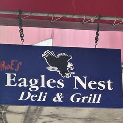 MoE's Eagles Nest Deli