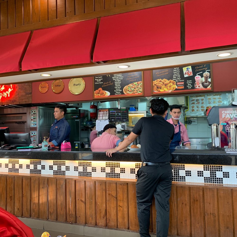 Shakey’s - Shakey's Pizza Parlor - Pizza Near Me - Santa Rosa, LAG
