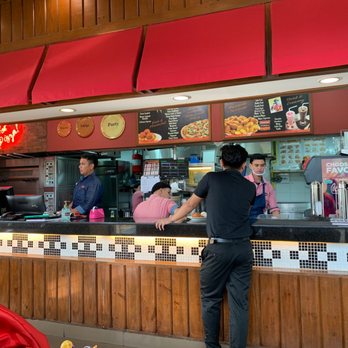 Shakey’s - Shakey's Pizza Parlor - Pizza Near Me - Santa Rosa, LAG