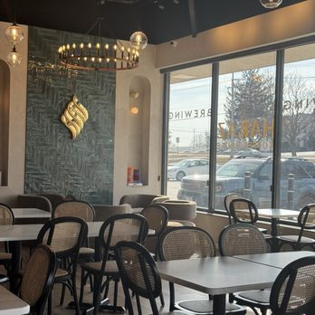 Haraz Coffee House - Coffee & Tea Near Me - Roselle, Illinois