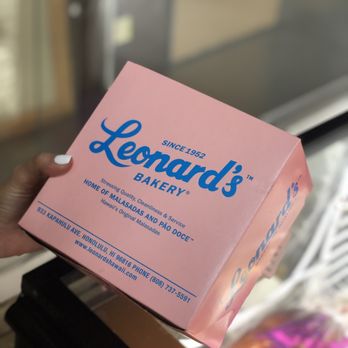 Leonard's Bakery - Iconic Leonard's Box - Bakeries Near Me - Honolulu, Hawaii Leonard's Bakery - Iconic Leonard's Box - Bakeries Near Me - Honolulu, Hawaii