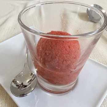 Trattoria da Gemma - Complimentary strawberry sorbet - Italian Near Me - Amalfi, SA Trattoria da Gemma - Complimentary strawberry sorbet - Italian Near Me - Amalfi, SA