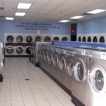 YNot Laundry - Over 100 Machines - Laundromat Near Me - Schiller Park, Illinois