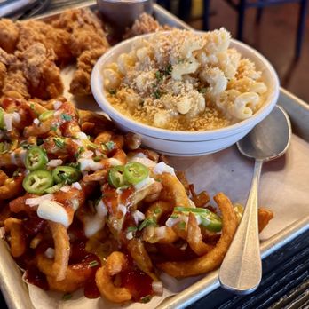 Magnolia Tavern - Magnolia Fried Chicken with Tavern sides and Mac & cheese - Southern Near Me - Vancouver, Washington Magnolia Tavern - Magnolia Fried Chicken with Tavern sides and Mac & cheese - Southern Near Me - Vancouver, Washington