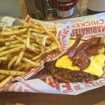 Smashburger - Large Bacon Cheeseburger with Smashfries - Burgers Near Me - Warwick, Rhode Island