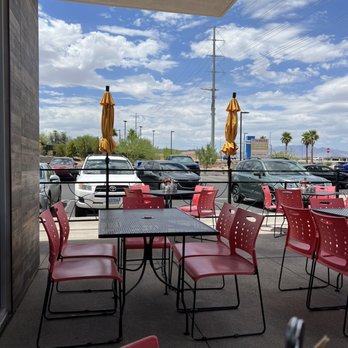 Scrambled - Patio seats - Breakfast & Brunch Near Me - Henderson, Nevada