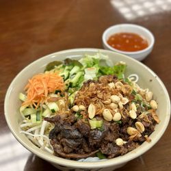 Thuy Nguyen Cafe - Bun Thit Nuong