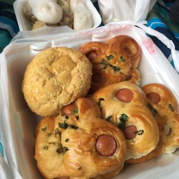 ABC Bakery - Hot dog buns & Pineapple bun w/ coconut filling - Bakeries Near Me - Sacramento, California ABC Bakery - Hot dog buns & Pineapple bun w/ coconut filling - Bakeries Near Me - Sacramento, California