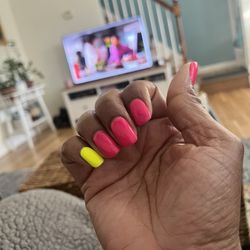 Nails Pro - Gel manicure on natural nails