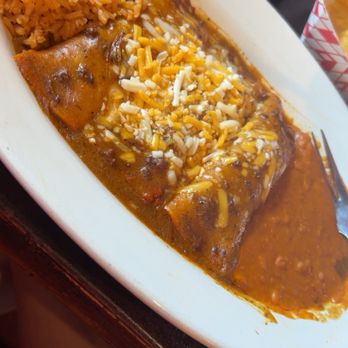 Los Girasoles - Beef Enchiladas - Tex-Mex Near Me - Fort Worth, Texas Los Girasoles - Beef Enchiladas - Tex-Mex Near Me - Fort Worth, Texas