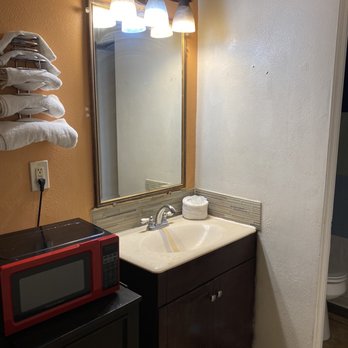 Town House Motel - Hotels Near Me - Buena Park, California Town House Motel - Hotels Near Me - Buena Park, California