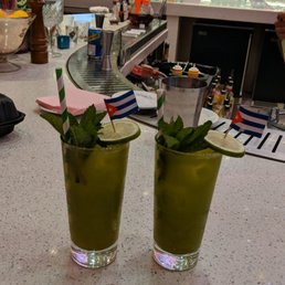 The mango-passion mojito The mango-passion mojito