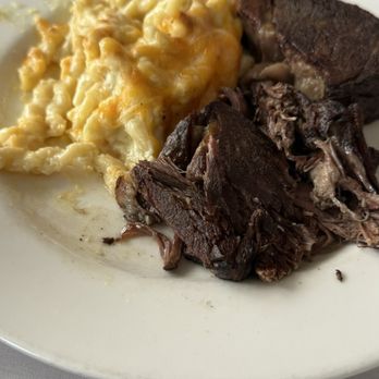 The Chelsea - Max & Cheese with Braised Short Rib - New American Near Me - New Bern, North Carolina The Chelsea - Max & Cheese with Braised Short Rib - New American Near Me - New Bern, North Carolina