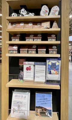 Barnes & Noble by null
