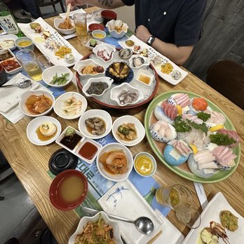 T-Fish Sushi and Roll - Set for 3 ppl. So much food - Sushi Bars Near Me - Los Angeles, California T-Fish Sushi and Roll - Set for 3 ppl. So much food - Sushi Bars Near Me - Los Angeles, California