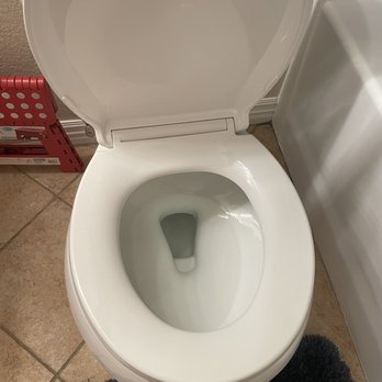 Estela's Home Cleaning - Toilet - Home Cleaning Near Me