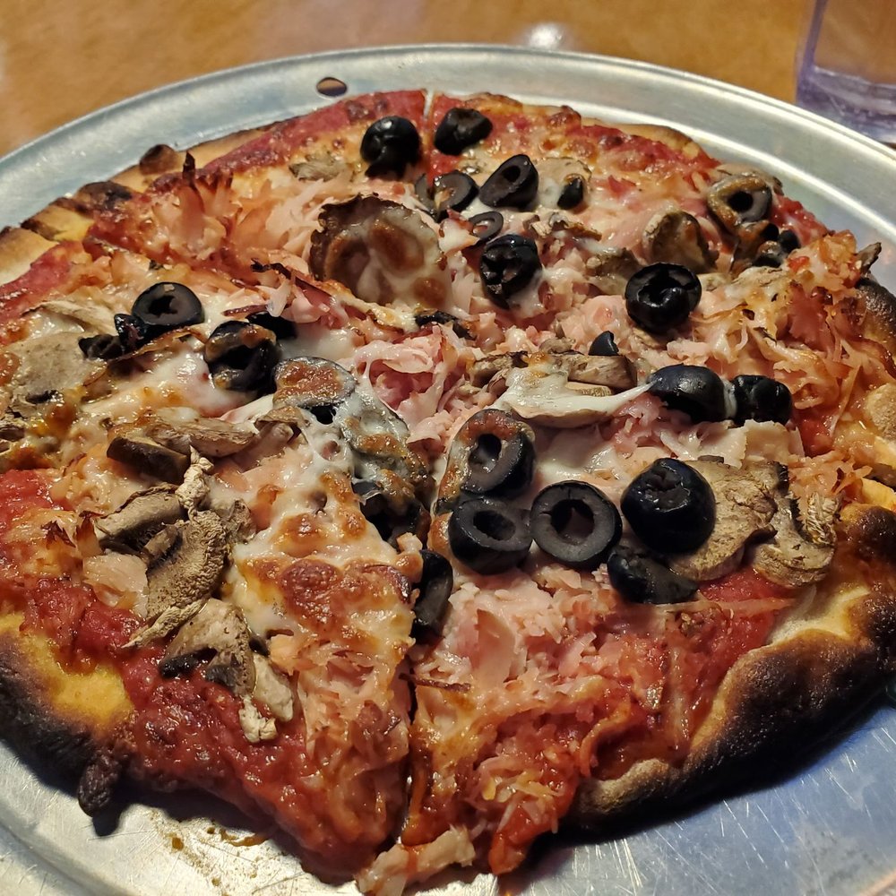 East 20 Pizza - Pizza Near Me - Winthrop, Washington East 20 Pizza - Pizza Near Me - Winthrop, Washington