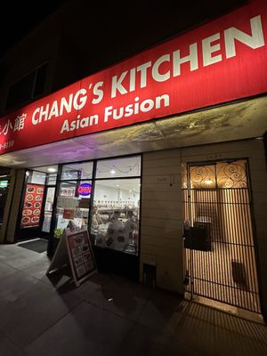 Chang's Kitchen Restaurant by null