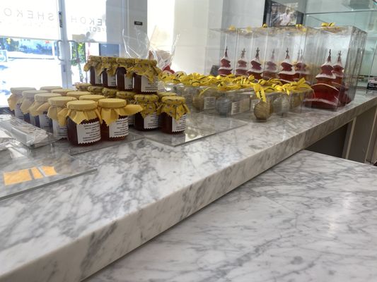 Shekoh Confections by null