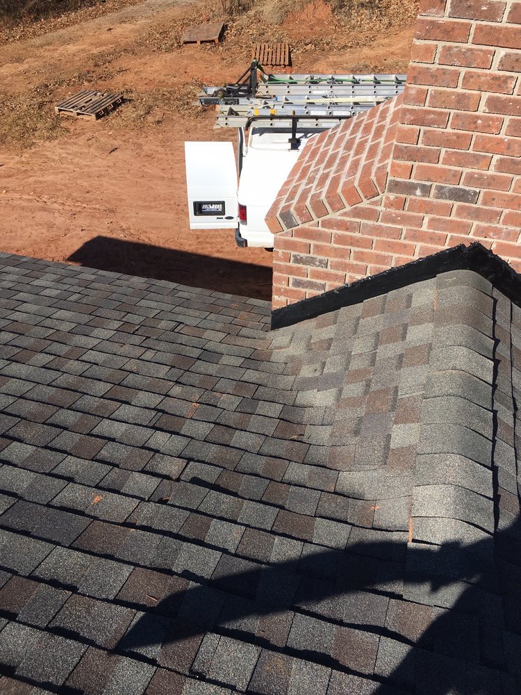 Slide of P&M Roofing