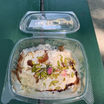 Natural FruttiBerri - Majoon - Ice Cream & Frozen Yogurt Near Me - Watertown, Massachusetts