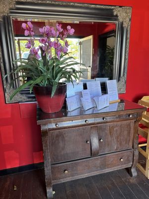 Colleen's At the Cannery by null