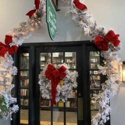 Reed's GumTree Bookstore