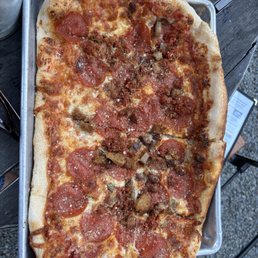 DUDE YA pizza