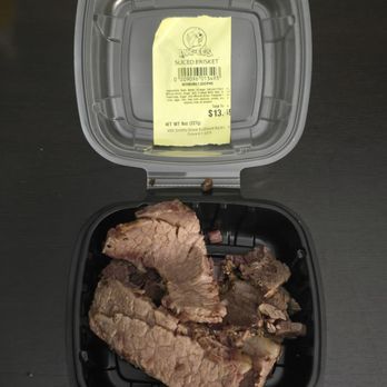 Buc-ee’s - 8 ounces of amazing brisket slices. Very tender and juicy. - Gas Stations Near Me - Smiths Grove, Kentucky