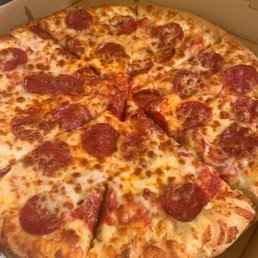 Halal (Kosher) pepperoni pizza Halal (Kosher) pepperoni pizza