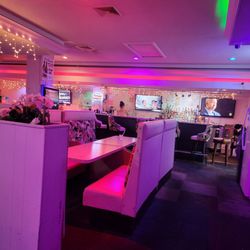 Club Bonita - Beautiful bars