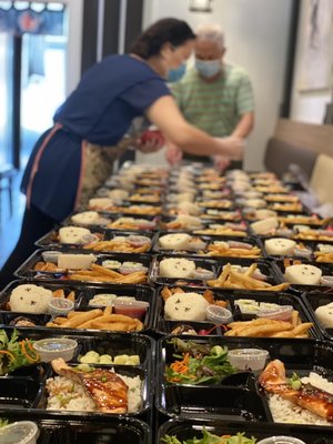 Orenji Sushi & Noodles by null