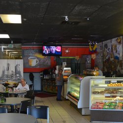 Colombia Bakery Restaurant - View of the restaurant