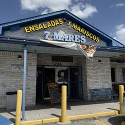 Ostioneria 7 Mares Seafood - Exterior