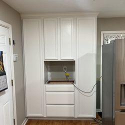 Flatrock Custom Carpentry - Pantry cabinets with center coffee area