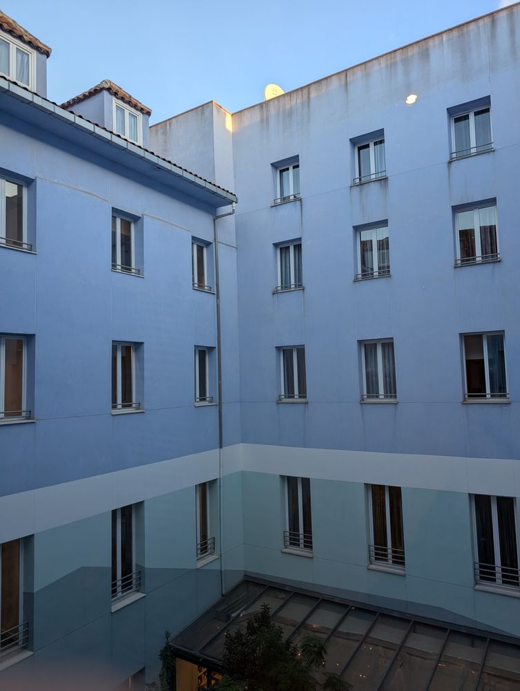 Petit Palace Santa Barbara