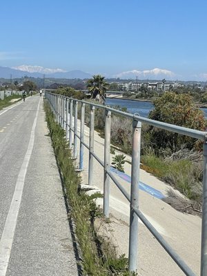 Ballona Creek Bike Path trailhead by null