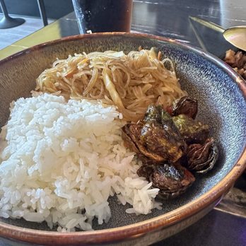 Bry's Filipino Cuisine - Sisig Lunch - Filipino Near Me - Bellingham, Washington Bry's Filipino Cuisine - Sisig Lunch - Filipino Near Me - Bellingham, Washington