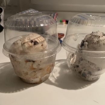 Gofer Ice Cream - Greenwich - two containers of ice cream - Ice Cream & Frozen Yogurt Near Me - Greenwich, Connecticut Gofer Ice Cream - Greenwich - two containers of ice cream - Ice Cream & Frozen Yogurt Near Me - Greenwich, Connecticut
