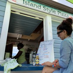 Island Style Pizza